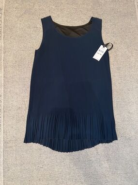 Skye's the Limit Navy Pleated-Hem Scoop Tank